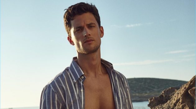 Summer in Ibiza: Garrett Neff for Código Único Garrett Neff stars in a fashion editorial for Código Único.