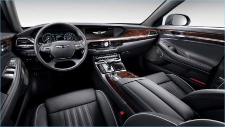 Genesis G90 Car 003