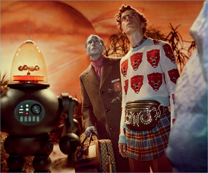 Gucci embraces a retro sci-fi vibe for its fall-winter 2017 campaign. » Week in Review: Today's Male Model, Sam Heughan for Men's Health, Gucci + More Gucci embraces a retro sci-fi vibe for its fall-winter 2017 campaign.
