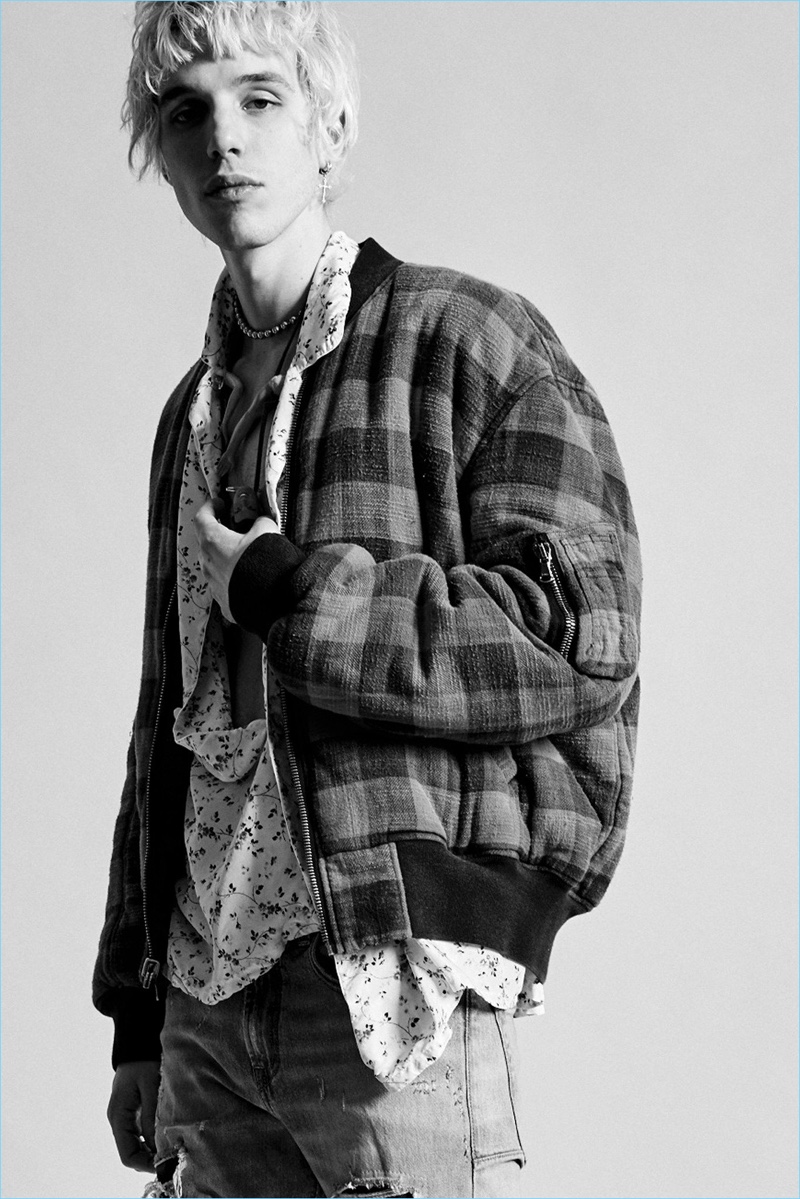 Grunge style resurfaces as a major influence for R13's fall-winter 2017 collection.