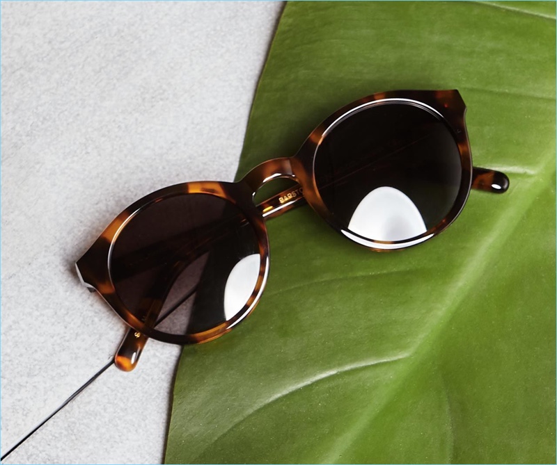 Block the sun with classic tortoiseshell sunglasses from Barstow.