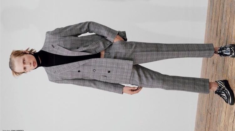 Play With It: Sven de Vries Goes Quirky for L’Officiel Hommes Turkey