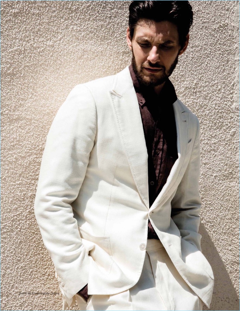 Appearing in a Da Man photo shoot, Ben Barnes wears Ermenegildo Zegna.