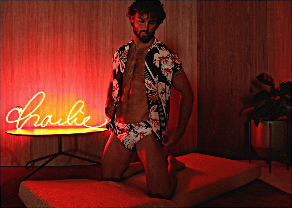 Charlie Looks to Palm Springs for Resort ’17 Collection