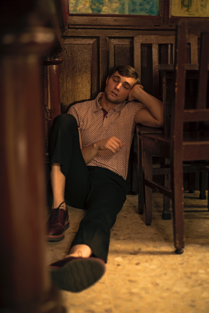 Jansen wears polo Scappino, pants Tommy Hilfiger, and shoes H&M. » A Long Way Home: Jansen Fancher by Diego Fierce Jansen wears polo Scappino, pants Tommy Hilfiger, and shoes H&M.
