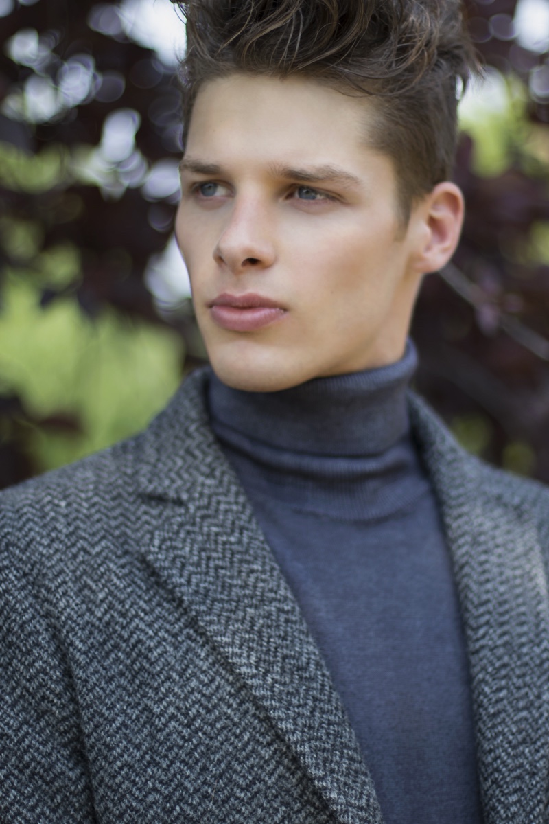 Andrei wears turtleneck Laboratori Italiani and sport coat Doppiaa.