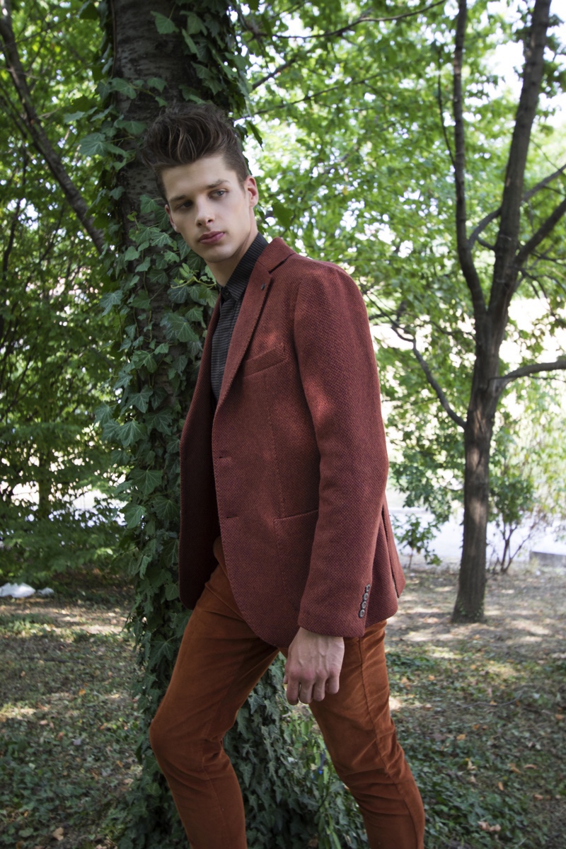 Andrei wears shirt Antony Morato, shoes Rivieras, sport coat and pants Laboratori Italiani.