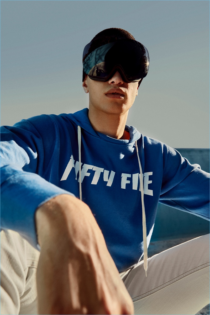 A cool vision, Gianluca Alessi appears in Fifty Five's spring-summer 2018 campaign.