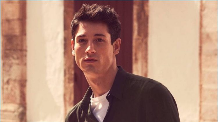 Season Switch: Nicolas Ripoll Sports Timely H&M Essentials