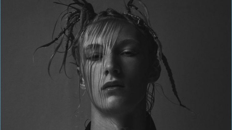 JUUN.J Unveils Dark Fall ’17 Campaign