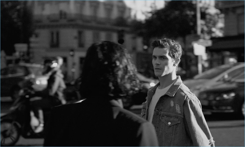 French model Vincent LaCrocq dons denim for Mango's fall fashion outing.
