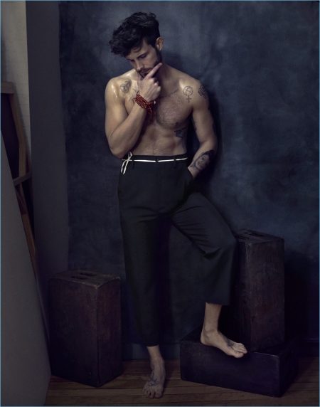 Nico Tortorella Goes Nude for Paper Magazine Shoot – The Fashionisto