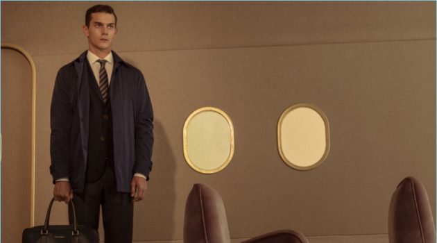 Bon Voyage: Vincent LaCrocq is Pedro del Hierro's Stylish Traveler Vincent LaCrocq represents Pedro del Hierro's stylish traveler for fall-winter 2017.