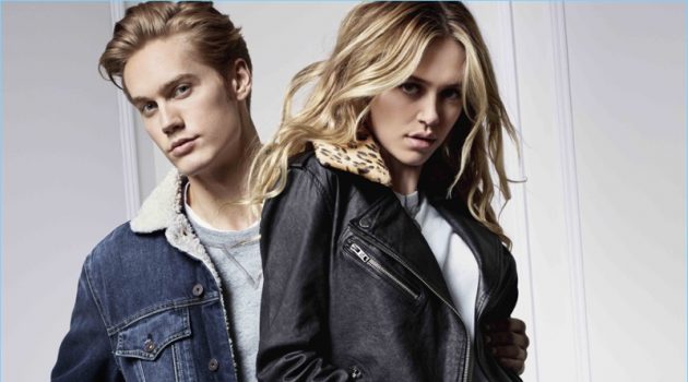 Come Together: Neels Visser & Delilah Belle Hamlin Star in Pepe Jeans' Fall '17 Campaign Pepe Jeans enlists Neels Visser and Delilah Belle Hamlin as the stars of its fall-winter 2017 campaign.