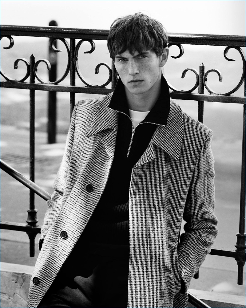 Luc Defont-Saviard fronts Sandro's fall-winter 2017 campaign.