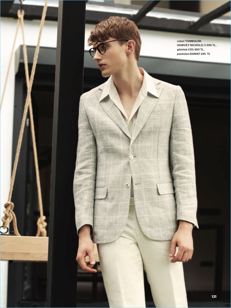 Tamas Models Smart Styles for Esquire Turkey