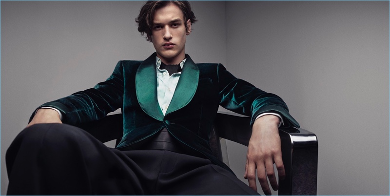 A dapper vision, Jegor Venned wears a green velvet dinner jacket for Tom Ford's fall-winter 2017 digital campaign.