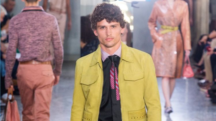 Bottega Veneta Embraces Color & Texture for Spring ’18 Collection