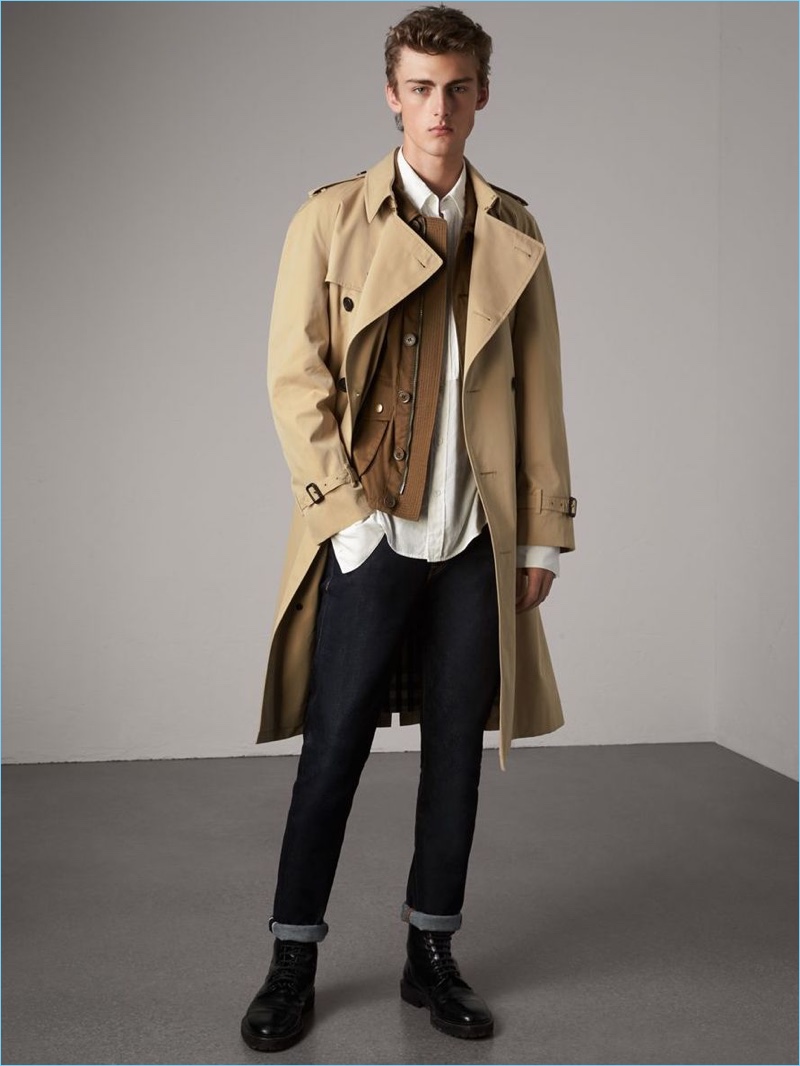 Burberry The Westminster – Extra-long Heritage Trench Coat
