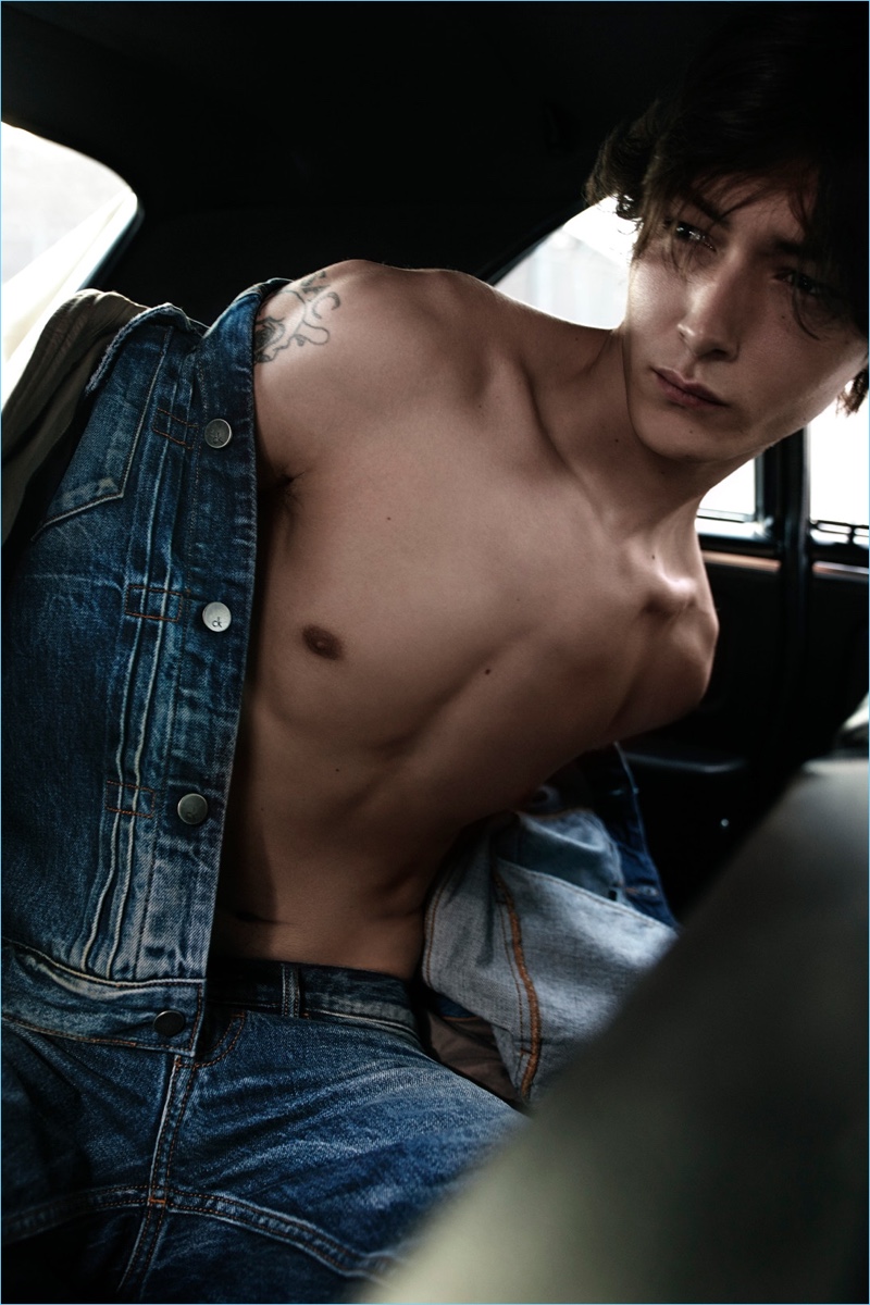 Jared Manhardt stars in Calvin Klein Jeans' fall-winter 2017 campaign. » Calvin Klein Jeans Takes the Backseat for Fall '17 Campaign Jared Manhardt stars in Calvin Klein Jeans' fall-winter 2017 campaign.