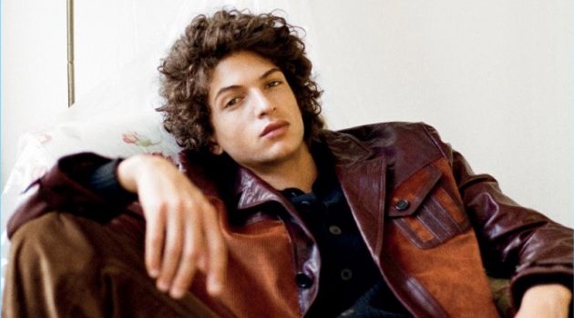 Djavan Mandoula Sports Fall Looks for Esquire Singapore Djavan Mandoula Sports Fall Looks for Esquire Singapore