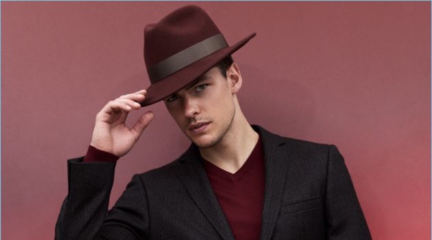 Filip Wolfe Models Suits & Sweaters for El Libro Amarillo