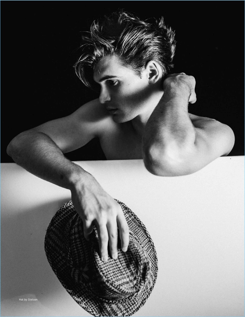 Garrett Taber 2017 Da Man Editorial 005