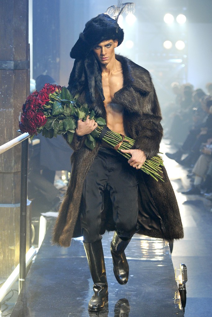 John Galliano Fall/Winter 2011 Menswear » Men's Fashion: Where's the Drama? John Galliano Fall/Winter 2011 Menswear