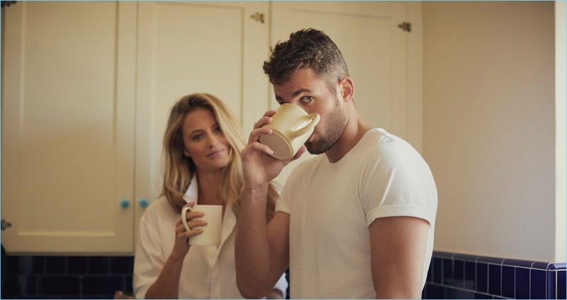 Banana Republic features Kevin Love and girlfriend Kate Bock in new campaign. » Power Forward: Kevin Love Fronts Banana Republic Fall '17 Campaign Banana Republic features Kevin Love and girlfriend Kate Bock in new campaign.