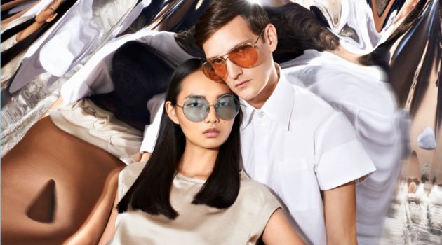 Yannick Abrath & Ling Ling Couple Up for Linda Farrow Fall '17 Campaign Models Ling Ling and Yannick Abrath embrace for Linda Farrow's fall-winter 2017 campaign.