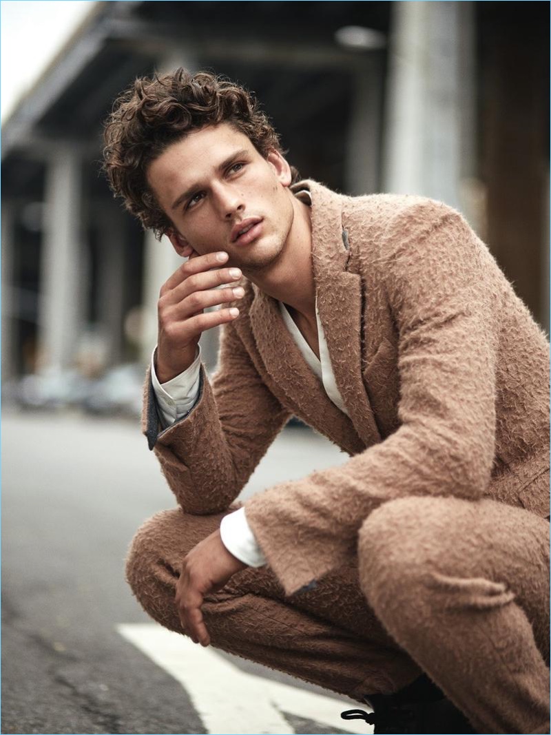 Simon Nessman 2017 Editorial GQ Brasil 001