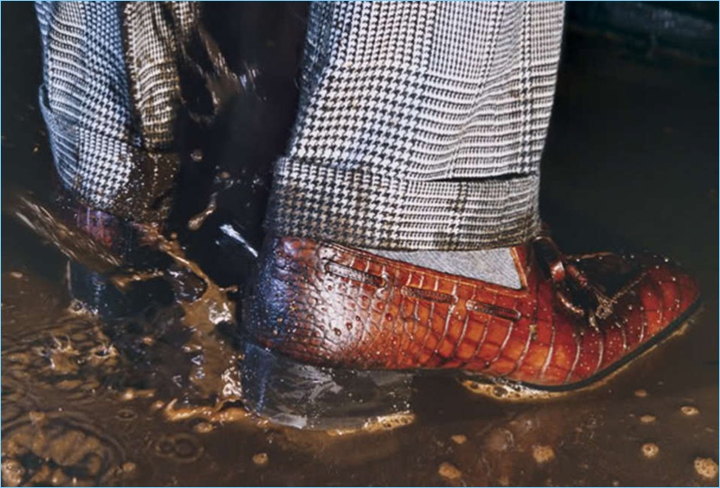 Designer footwear is front and center for Tom Ford's fall-winter 2007 campaign. » Fashion Archive: Tom Ford Fall/Winter 2007 Campaign Designer footwear is front and center for Tom Ford's fall-winter 2007 campaign.