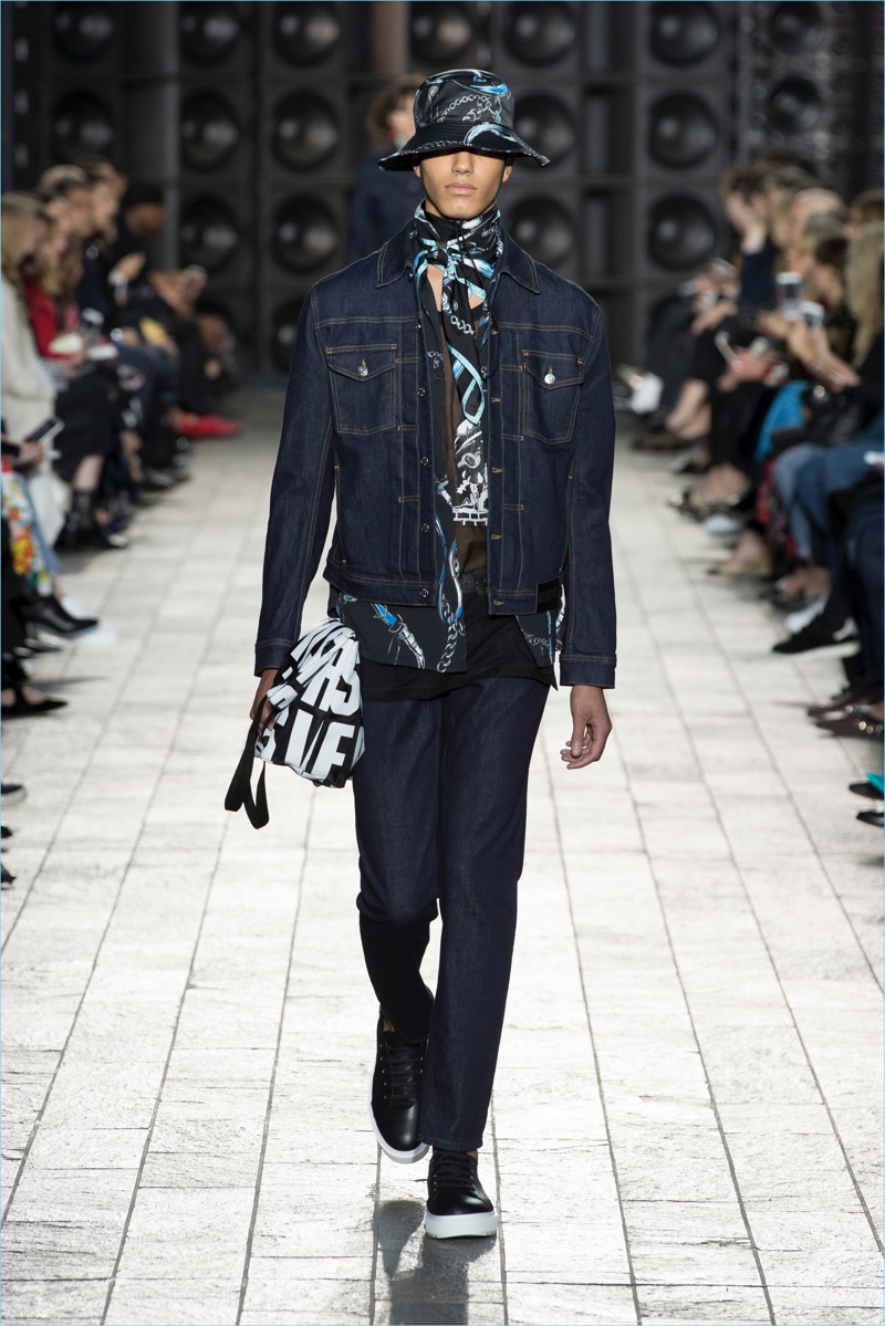 Versus Versace Spring/Summer 2018 Men's Collection