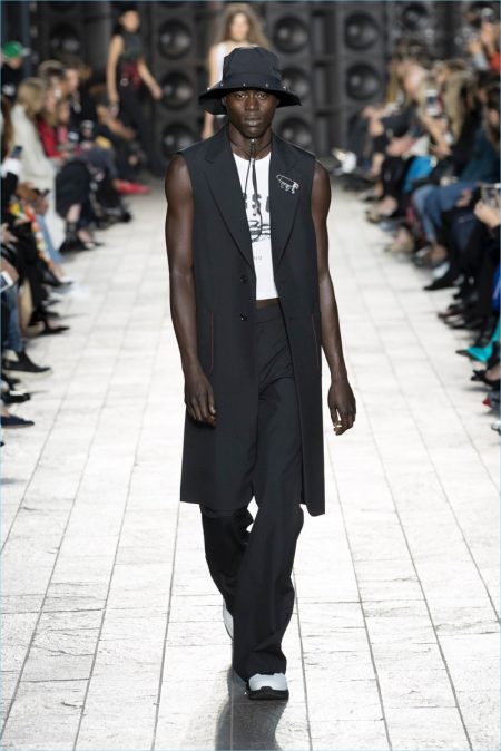 Versus Versace Spring Summer 2018 Mens Runway Collection 015