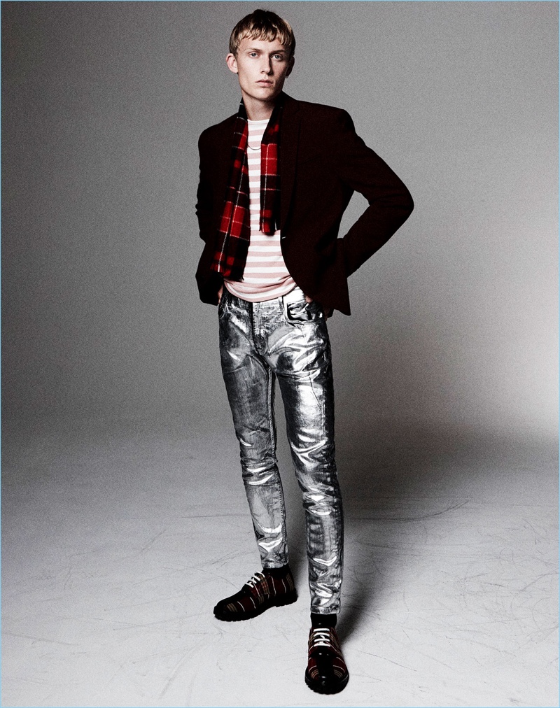 Metallic Pants: 1972 New York is in the spotlight with these silver drain pipe pants from Zara Man.