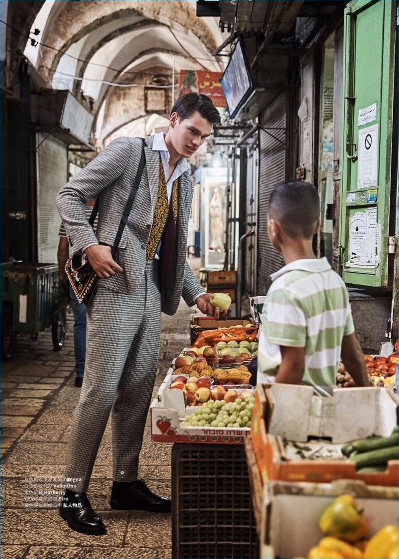 Filip Hrivnak 2017 Editorial Esquire China 007