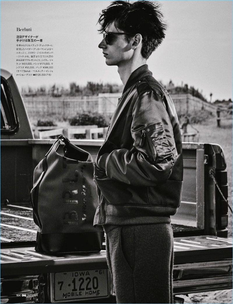 GQ Japan 2017 Editorial On the Road 002