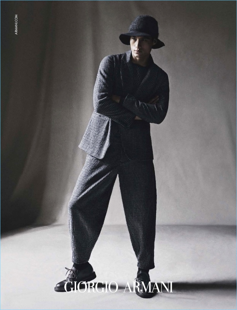 Hao Yun Xiang is front and center for Giorgio Armani's fall-winter 2017 campaign. » André Bona, Jason Morgan + More Star in Giorgio Armani Fall '17 Campaign Hao Yun Xiang is front and center for Giorgio Armani's fall-winter 2017 campaign.
