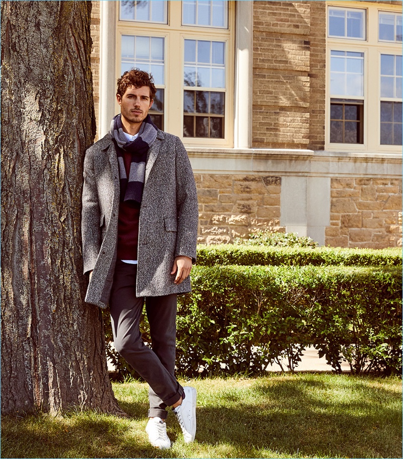 Extra Credit: David Kitz goes preppy in a Billy Reid coat, Lacoste oxford shirt, and Maison Kitsune sweatshirt. He also wears a Howlin' scarf, Golden Goose sneakers, and Citizens of Humanity skinny chinos. » 3 Men's Fashion Staples for a Killer Look in Under 5 Minutes Extra Credit: David Kitz goes preppy in a Billy Reid coat, Lacoste oxford shirt, and Maison Kitsune sweatshirt. He also wears a Howlin' scarf, Golden Goose sneakers, and Citizens of Humanity skinny chinos.