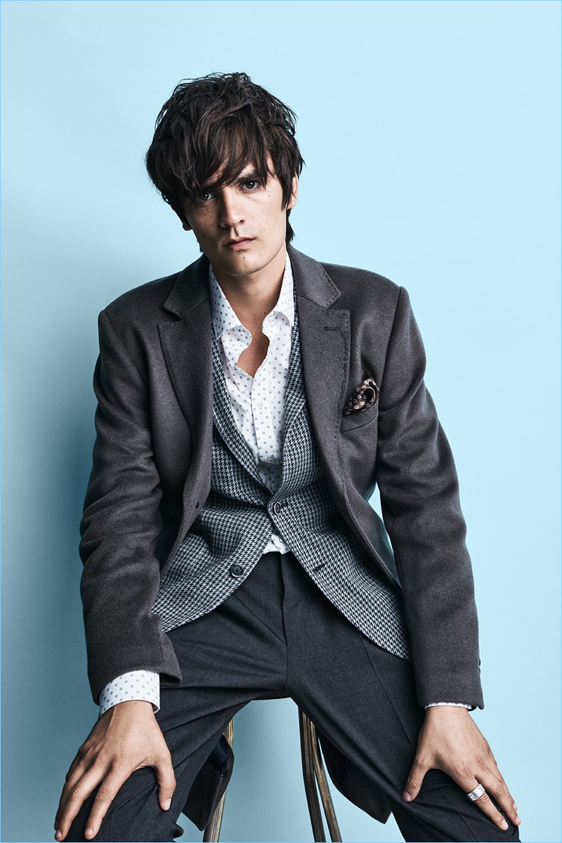 SAND Copenhagen enlists Alain-Fabien Delon as the star of its fall-winter 2017 campaign. » Alain-Fabien Delon is Chic for SAND Copenhagen Fall '17 Campaign SAND Copenhagen enlists Alain-Fabien Delon as the star of its fall-winter 2017 campaign.