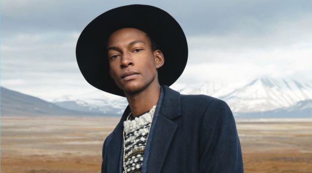 Ty Ogunkoya & Calin Sitar Explore Arctic Ocean for Scotch & Soda Fall '17 Campaign Ty Ogunkoya is a chic vision as he fronts Scotch & Soda's fall-winter 2017 outing.