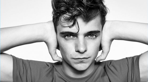 Martin Garrix + Li Yifeng Reunite with Armani Exchange for Statement T-Shirts Campaign Reuniting with Armani Exchange, Martin Garrix fronts the brand's statement t-shirt campaign.