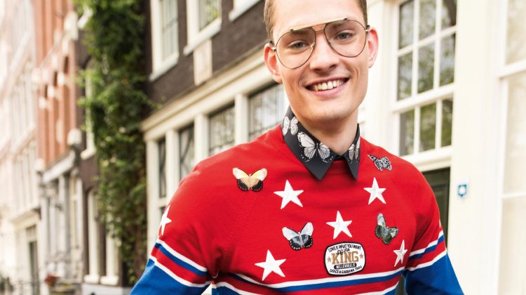 Dolce & Gabbana color blocks with red for a bold sporty look.