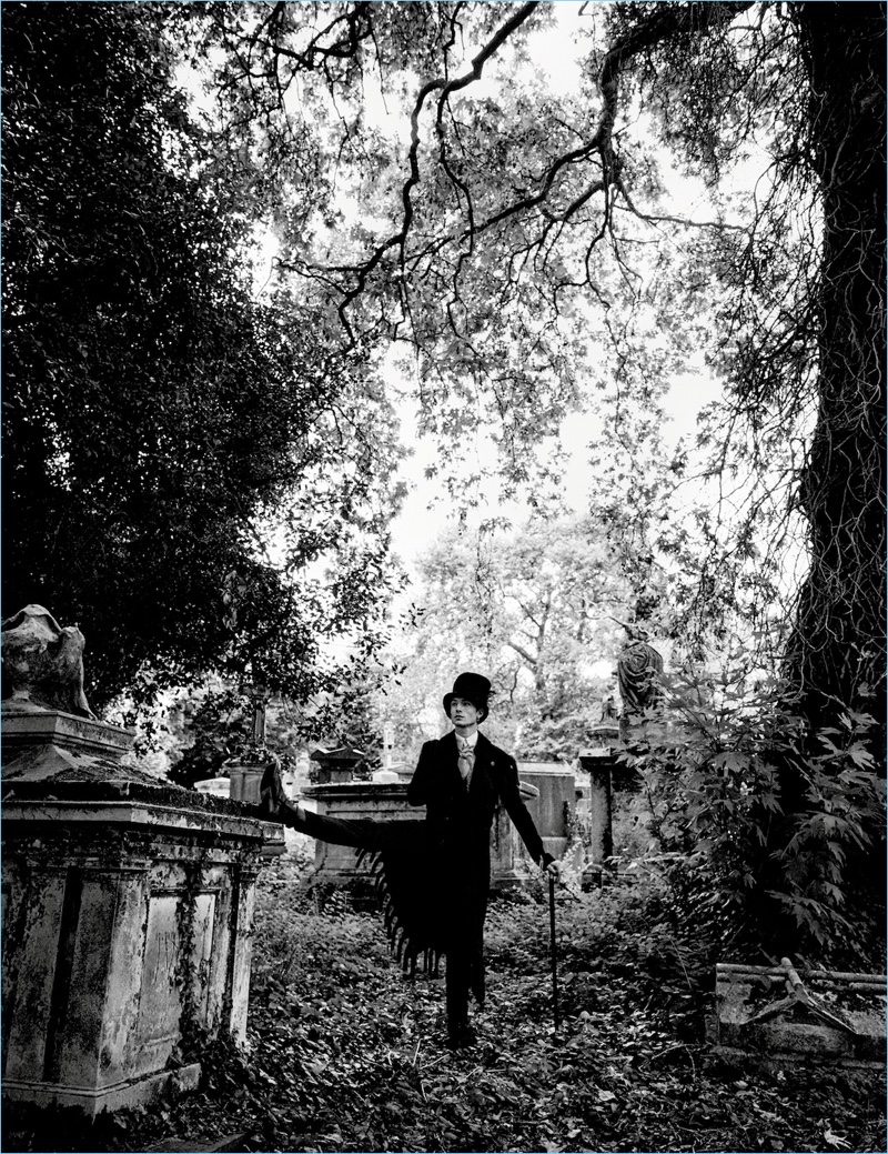 Taking a stroll, Ezra Miller wears a Loewe coat and Burberry t-shirt. Ludivine Poiblanc also styles the actor in Dolce & Gabbana pants and a Harris Reed hat. A House of Canes cane and Frye boots complete Miller's look. » Ezra Miller Covers Interview Magazine, Talks Love Taking a stroll, Ezra Miller wears a Loewe coat and Burberry t-shirt. Ludivine Poiblanc also styles the actor in Dolce & Gabbana pants and a Harris Reed hat. A House of Canes cane and Frye boots complete Miller's look.