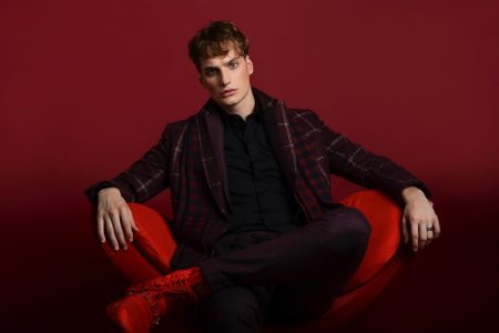 Fashionisto Exclusive 2017 Different Shades 001