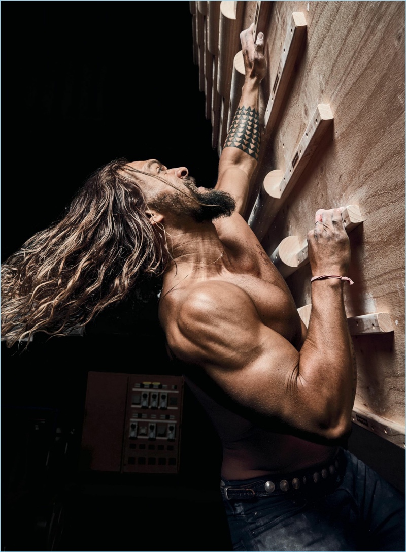 Working out with Men’s Health, Jason Momoa appears in a new photo shoot.