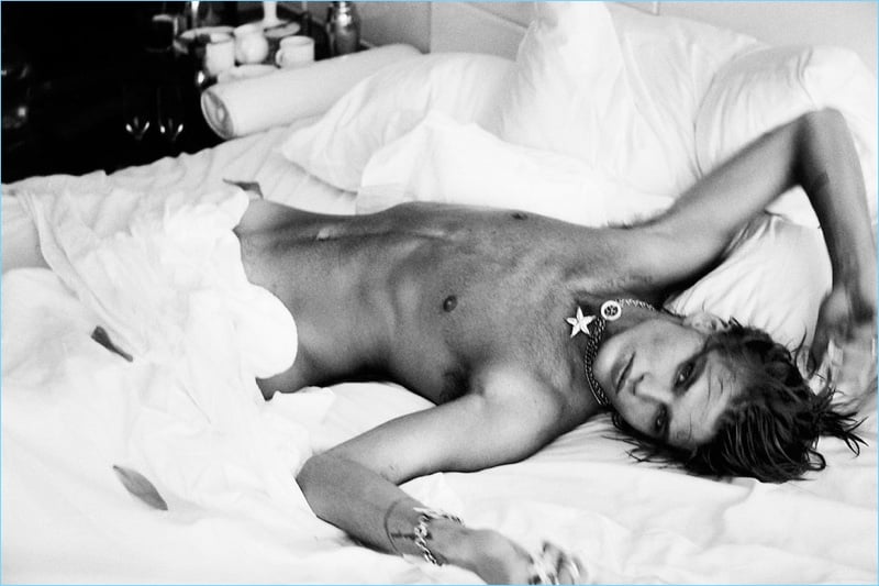 Jordan Barrett Nude Bed Picture