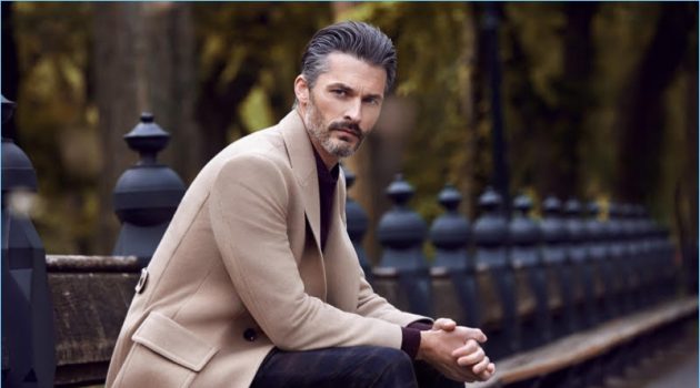 A Day in New York: Ben Hill Stars in Lufian Fall '17 Campaign Ben Hill dons a camel coat for Lufian's fall-winter 2017 campaign.