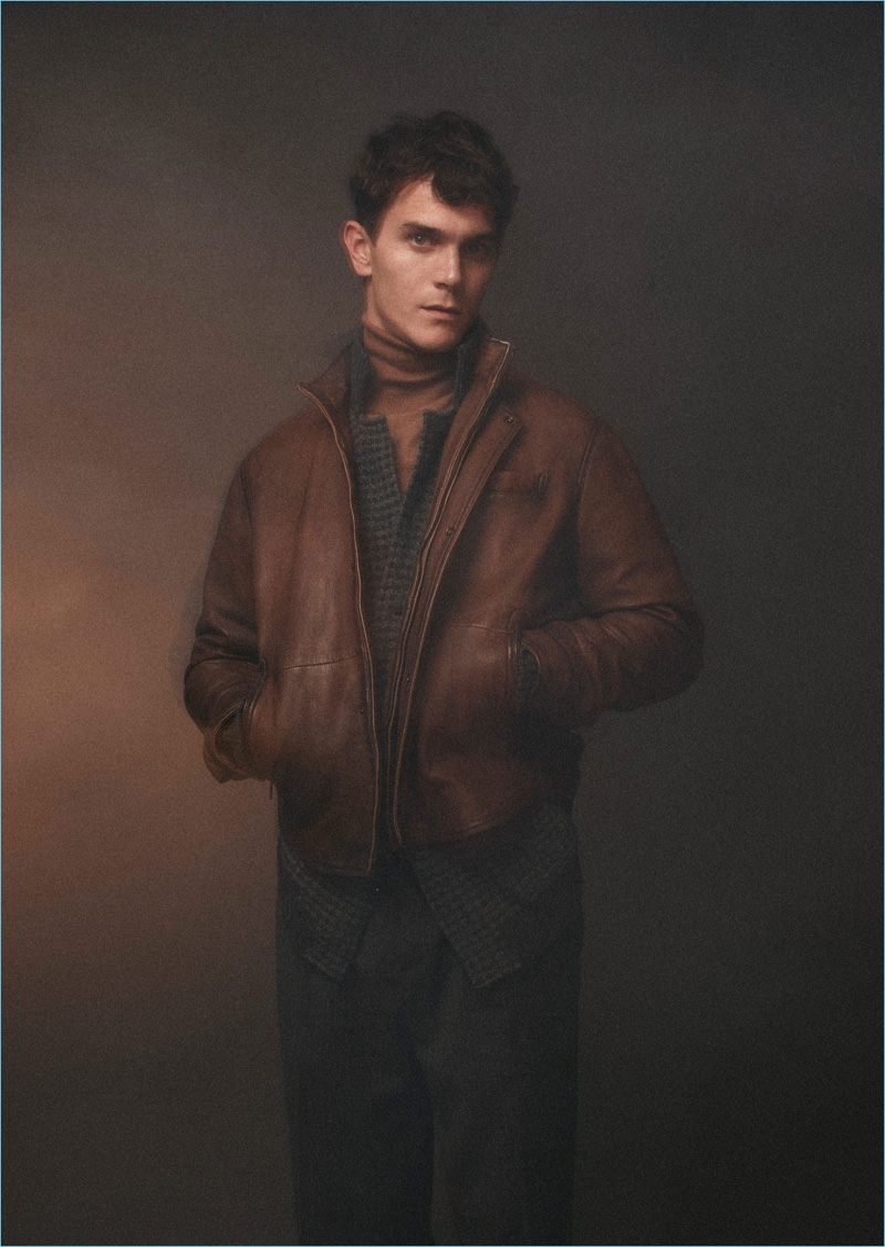 Vincent LaCrocq models must-haves from Massimo Dutti.