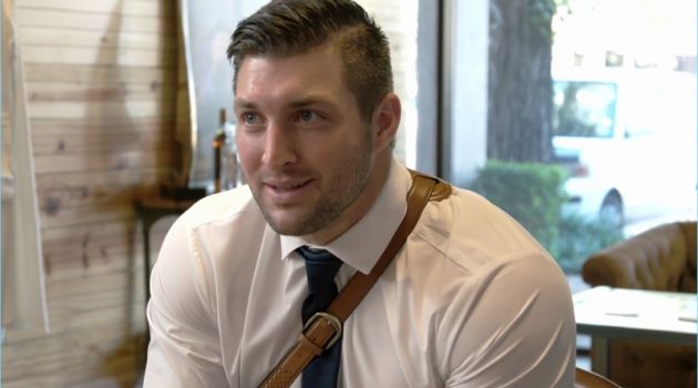 Watch Tim Tebow Interview for a Mizzen+Main Internship Tim Tebow interviews for an internship at Mizzen + Main.